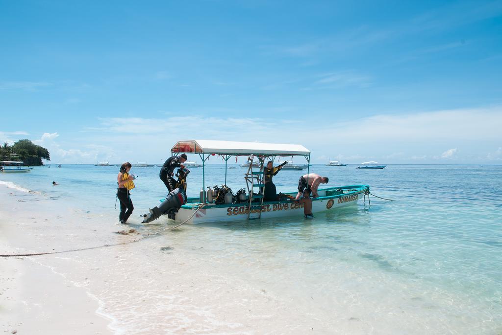 Oasis Resort Panglao Exterior photo